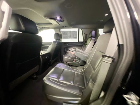 Used 2020 GMC Yukon SLT w/ Open Road Package image 29