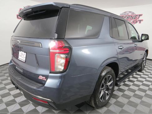 Used 2021 Chevrolet Tahoe Z71 w/ Z71 Off-Road Package AWD/4WD image 7