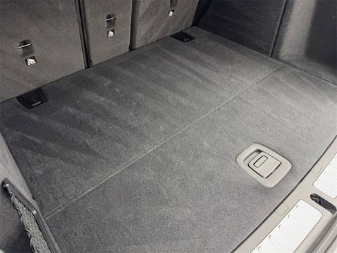 Used 2024 BMW X3 sDrive30i w/ Convenience Package image 84