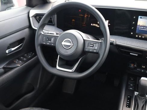 New 2026 Nissan Kicks SV image 22