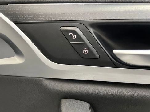 Used 2024 BMW X3 sDrive30i w/ Convenience Package w/ZPA image 29