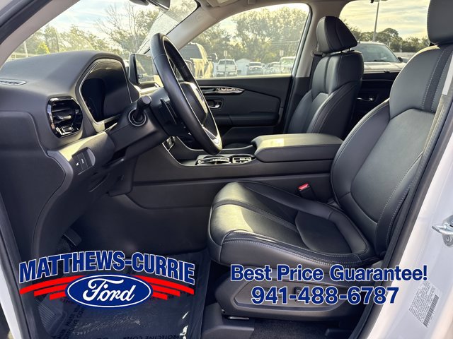 Used 2023 Honda Pilot Touring image 9