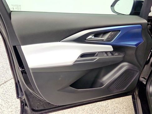 Used 2026 Chevrolet Equinox EV LT image 10