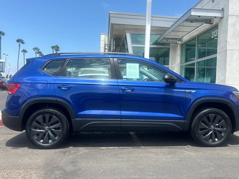 Used 2023 Volkswagen Taos S FWD image 3