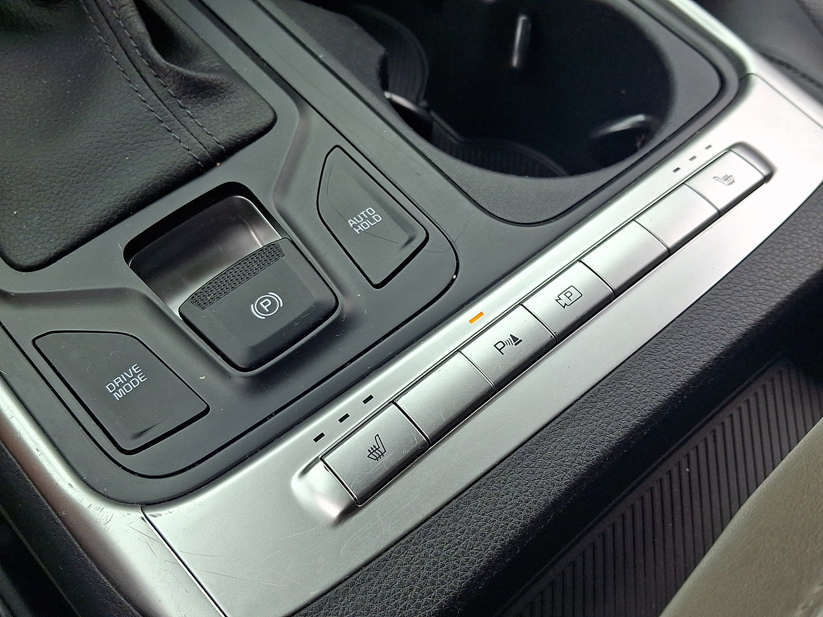 Certified 2025 Kia Carnival FWD image 26