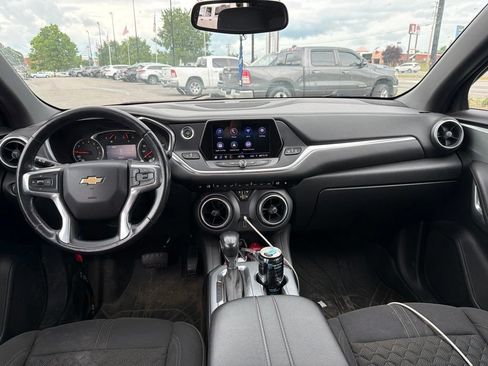 Used 2020 Chevrolet Blazer LT FWD image 5