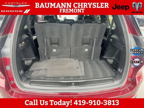 Used 2023 Jeep Grand Cherokee L Laredo image 10