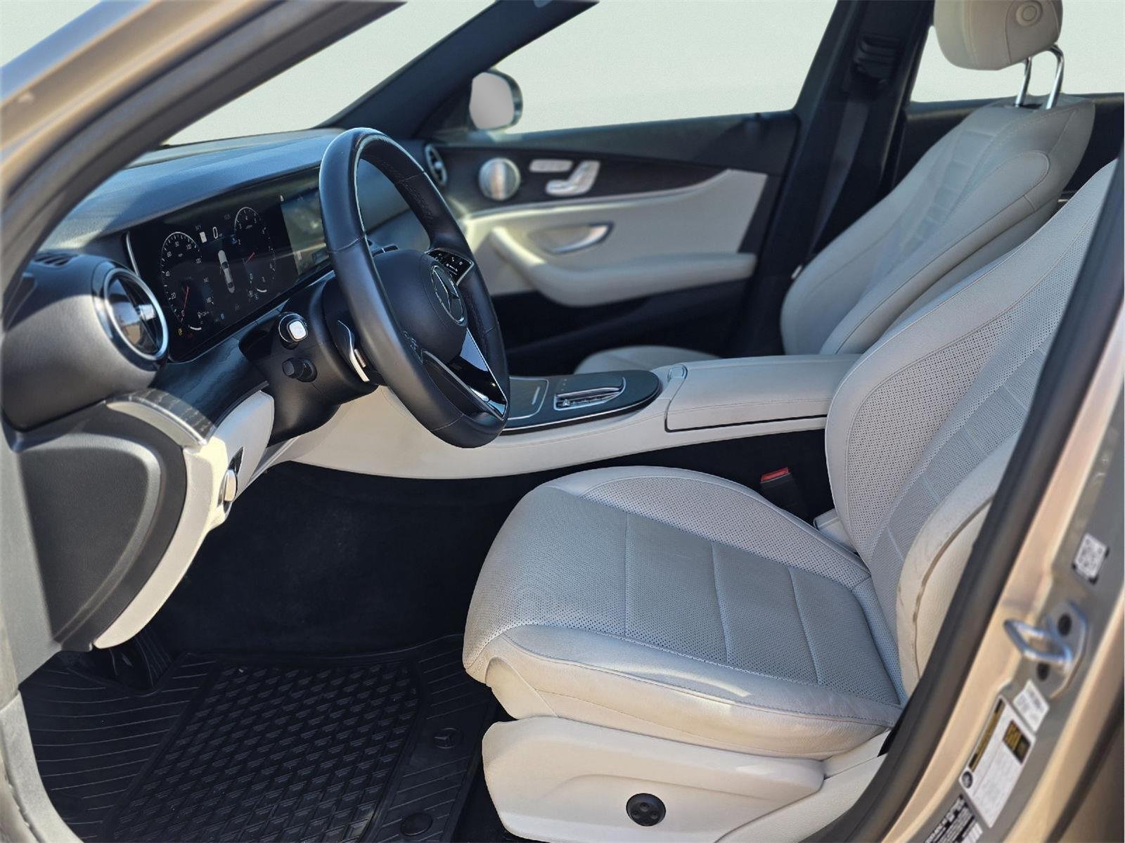 Used 2022 Mercedes-Benz E 350 4MATIC Sedan image 21