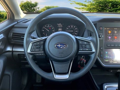 Certified 2025 Subaru Impreza 2.0i image 8