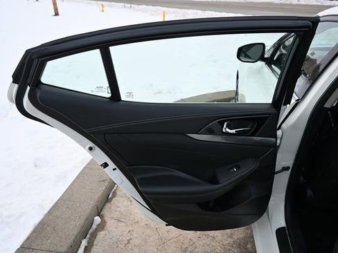 Used 2023 Nissan Maxima SL image 23