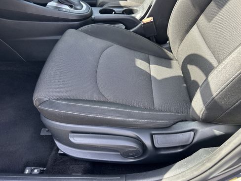 Used 2024 Kia Forte LXS FWD image 21