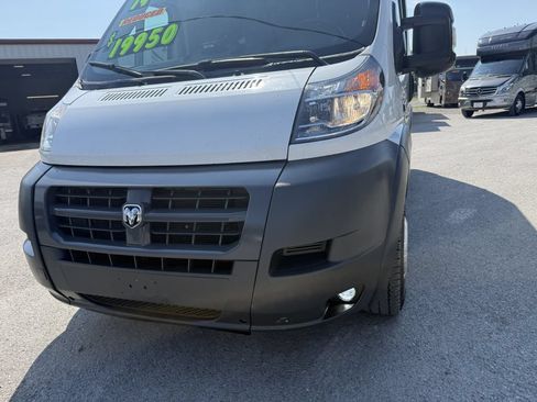 Used 2014 RAM ProMaster 2500 w/ Interior Convenience Group FWD image 5