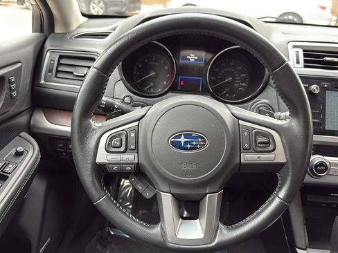 Used 2015 Subaru Outback 2.5i Limited AWD/4WD image 30