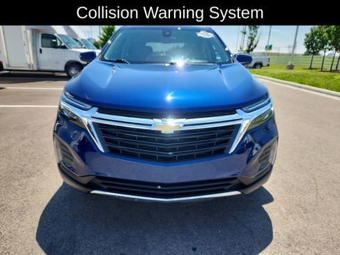 Used 2022 Chevrolet Equinox LT FWD image 2