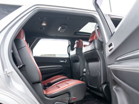 Used 2018 Dodge Durango SRT AWD/4WD image 19