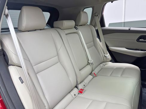 Used 2023 Nissan Rogue SL w/ SL Premium Package FWD image 37