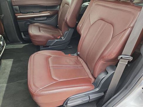 Used 2024 Ford Expedition Limited RWD image 21