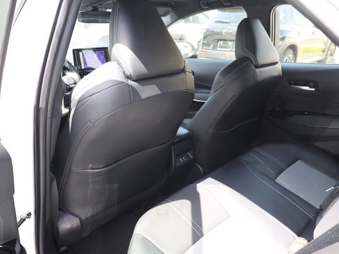 Used 2025 Toyota Corolla XSE FWD image 16