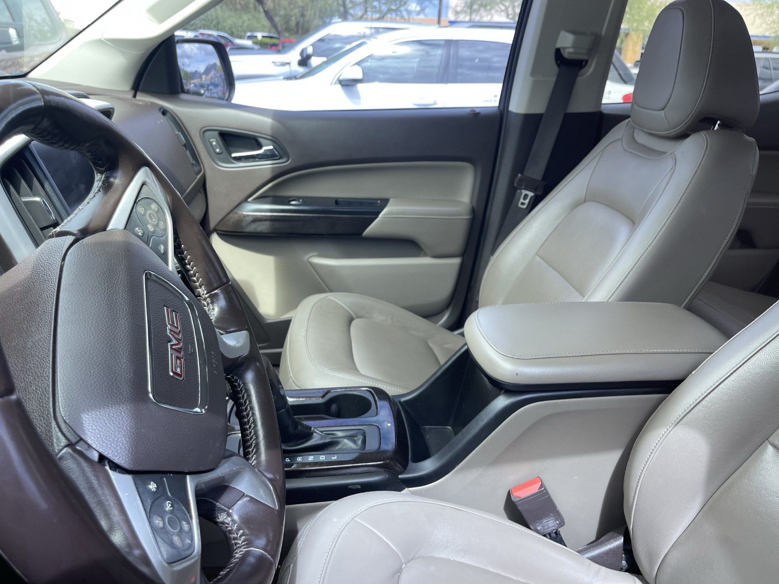 Used 2017 GMC Canyon SLT w/ Driver Alert Package AWD/4WD image 10