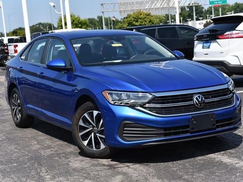 Used 2024 Volkswagen Jetta S FWD image 2