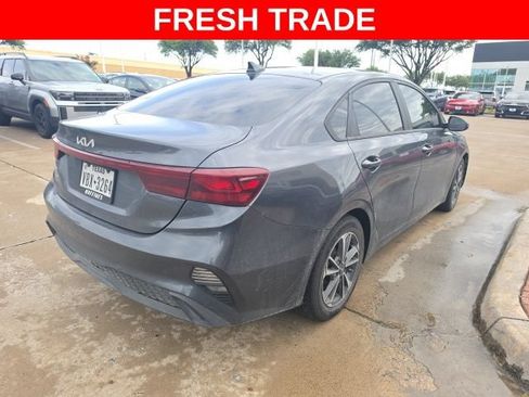 Certified 2024 Kia Forte LXS w/ LXS Technology Package FWD image 3