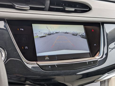 Used 2024 Cadillac XT6 Premium Luxury w/ LPO, Floor Liner Package AWD/4WD image 15