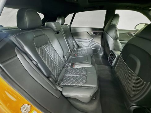 Used 2021 Audi SQ8 Prestige AWD/4WD image 28