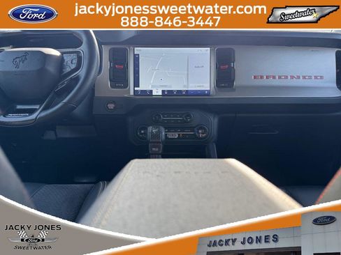 Certified 2024 Ford Bronco Raptor w/ Interior Carbon Fiber Pack 6 AWD/4WD image 13