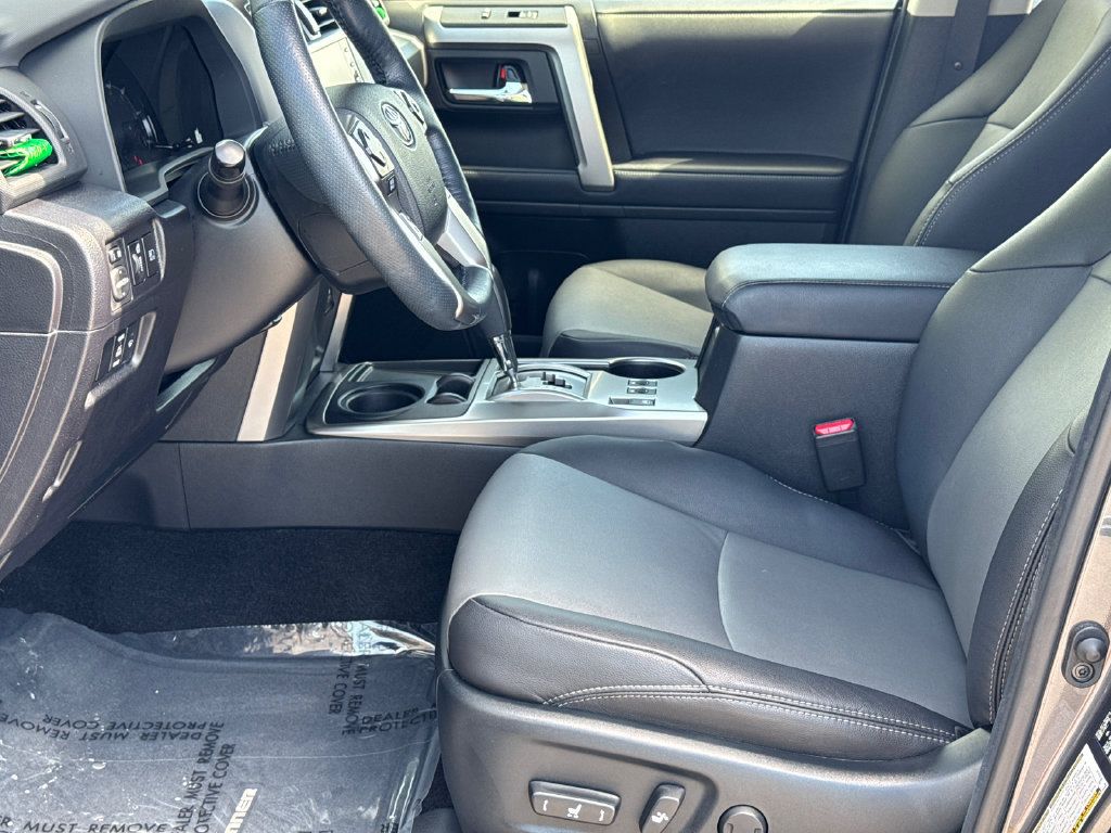 Used 2023 Toyota 4Runner SR5 Premium w/ Moonroof Package RWD image 9