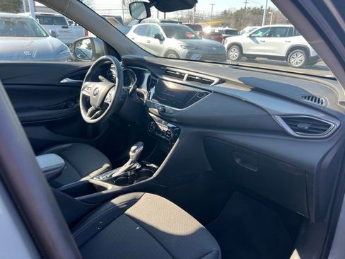 Certified 2023 Buick Encore GX Select AWD/4WD image 15