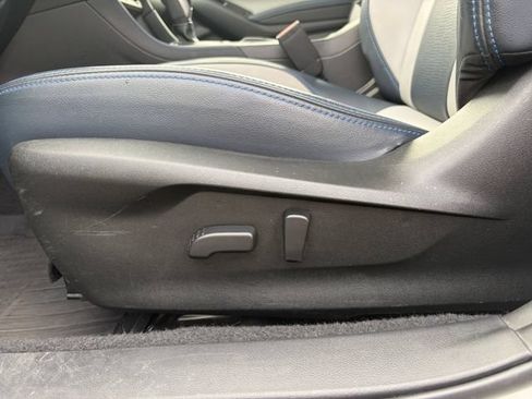 Used 2023 Subaru Crosstrek Hybrid AWD/4WD image 27