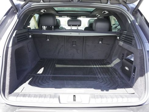 Used 2025 Land Rover Range Rover Sport SE AWD/4WD image 31