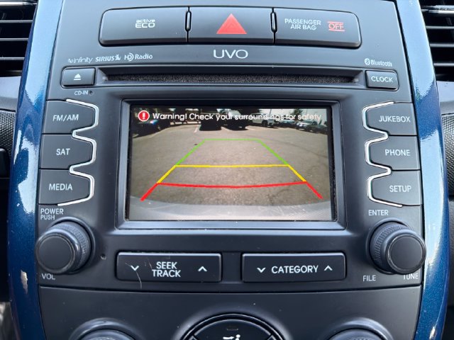 Used 2012 Kia Soul + w/ Audio Pkg FWD image 13
