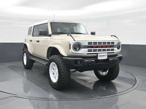 New 2026 Ford Bronco Heritage Edition AWD/4WD image 8