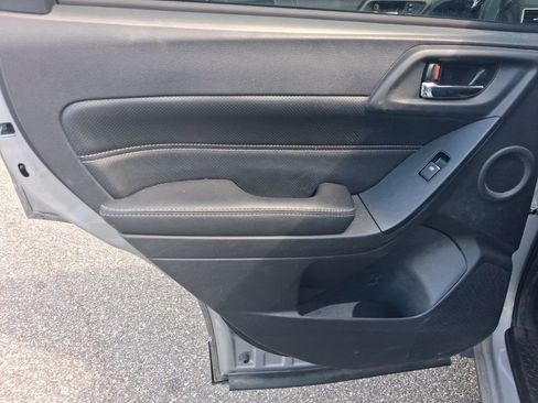 Used 2018 Subaru Forester 2.5i Touring image 29