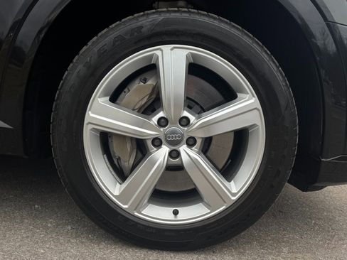 Used 2019 Audi e-tron Premium Plus image 73