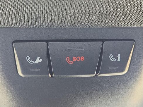 Used 2018 Mercedes-Benz GLE 350 image 21