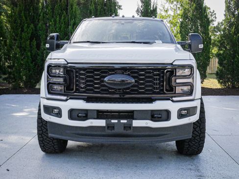 Used 2026 Ford F450 Platinum AWD/4WD image 3