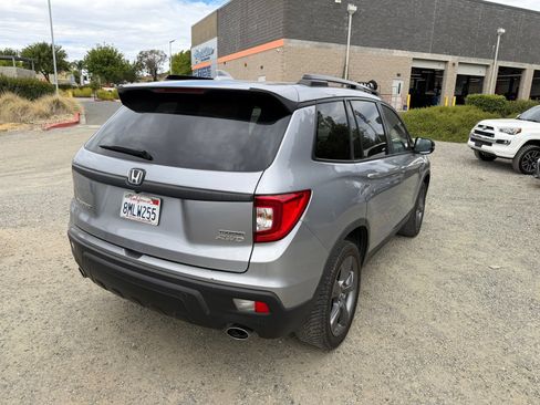 Used 2019 Honda Passport Touring image 4