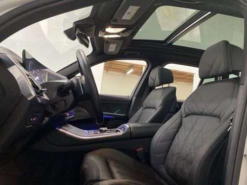 Used 2026 BMW X5 xDrive40i AWD/4WD image 29