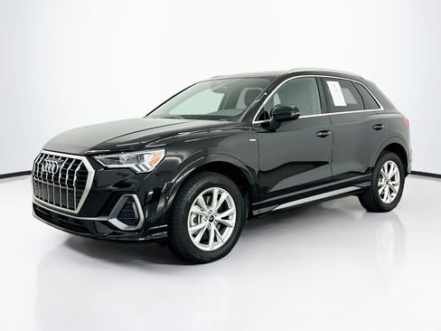 Used 2025 Audi Q3 2.0T Premium AWD/4WD image 3