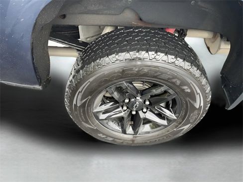 Used 2021 Chevrolet Silverado 1500 LT Trail Boss w/ Bed Protection Package image 23