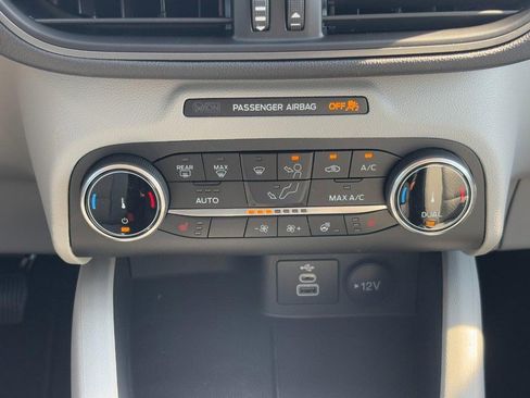 New 2026 Ford Escape Active w/ Cold Weather Package FWD image 9