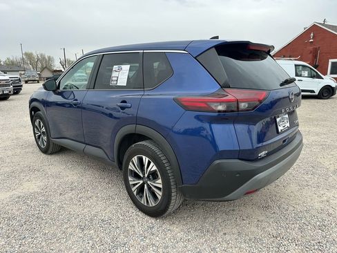 Used 2022 Nissan Rogue SV image 7