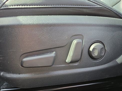 Used 2023 Kia Seltos EX image 13