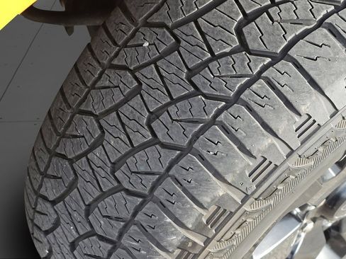 Used 2022 Ford Ranger Lariat w/ Equipment Group 501A High image 19