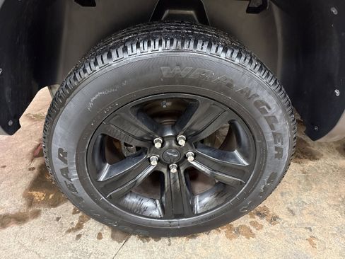 Used 2022 RAM 1500 Classic Warlock image 13