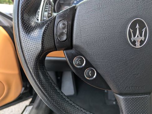 Used 2011 Maserati GranTurismo Convertible RWD image 15