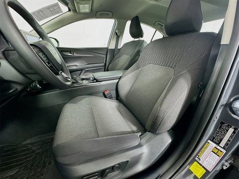 Certified 2025 Toyota Camry LE w/ Convenience Package image 21