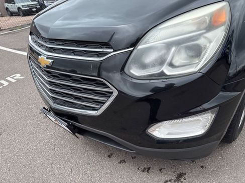 Used 2017 Chevrolet Equinox LT w/ Convenience Package AWD/4WD image 9